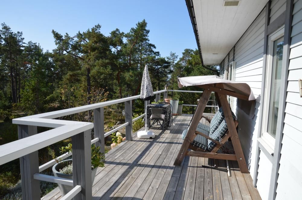 Johannesdal Ingarö. Privat läge med sjöutsikt – bild 20 av 24