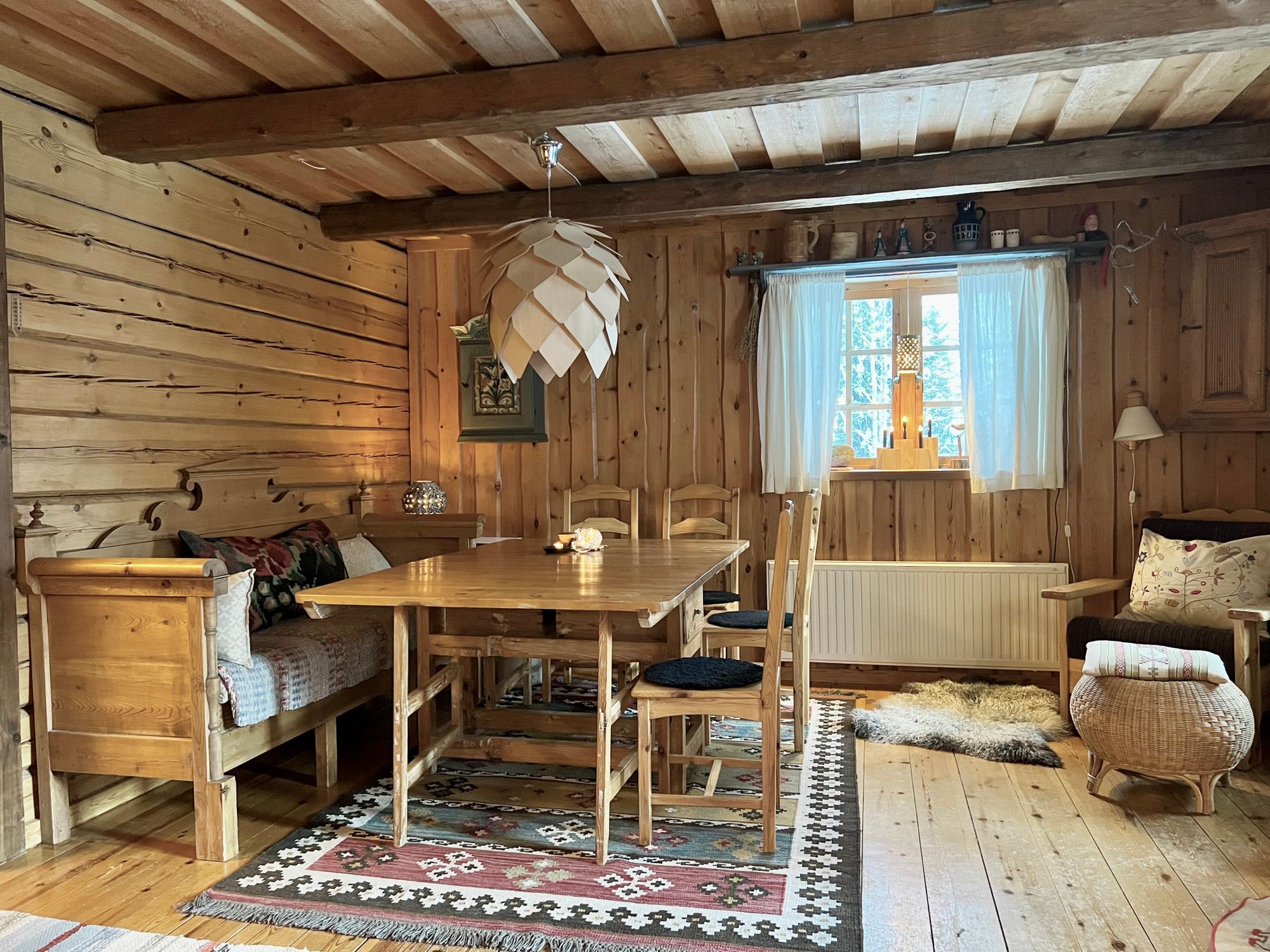 Timrad sälenstuga – bild 11 av 24