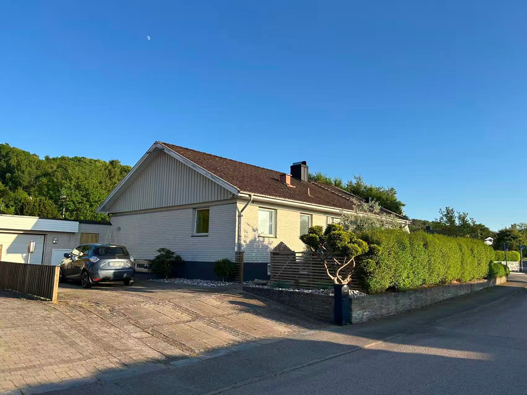 Mysigt hus i Båstad uthyres upp till 11 gäster