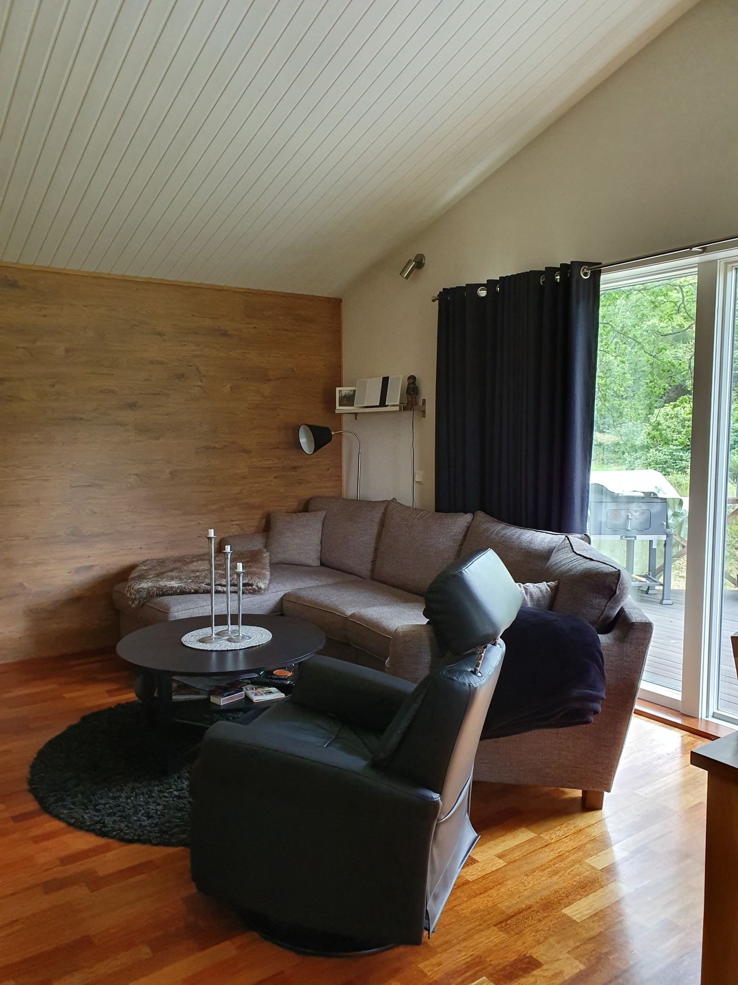 Charmig och modern stuga med alla bekvämligheter! – bild 4 av 24