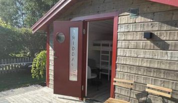 Litet hus med SPA Ac, diskmaskin.