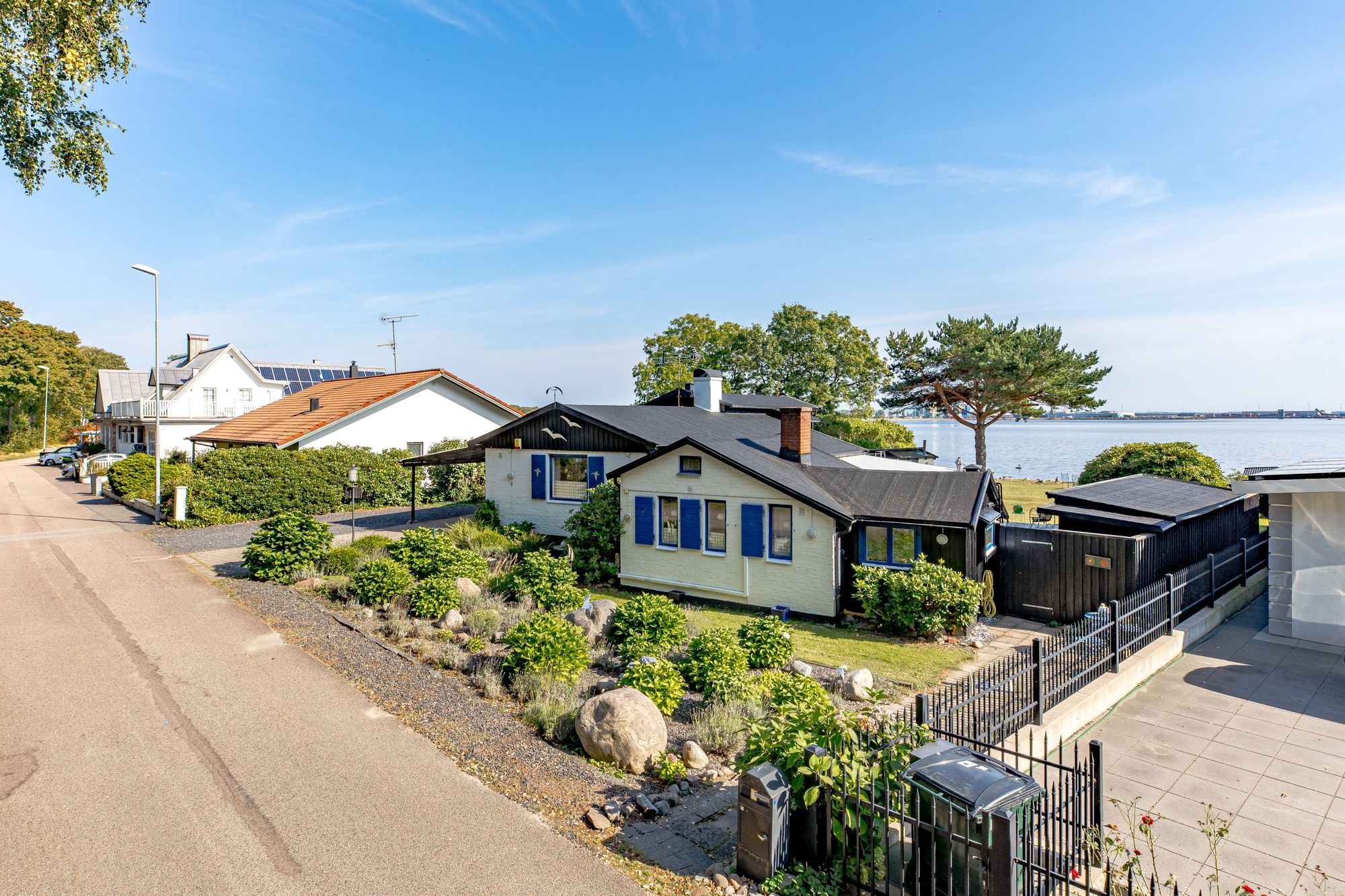 Halmstads mest havsnära hus?
