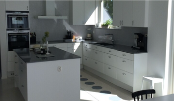 Modern villa, nära till havet och Stockholm City