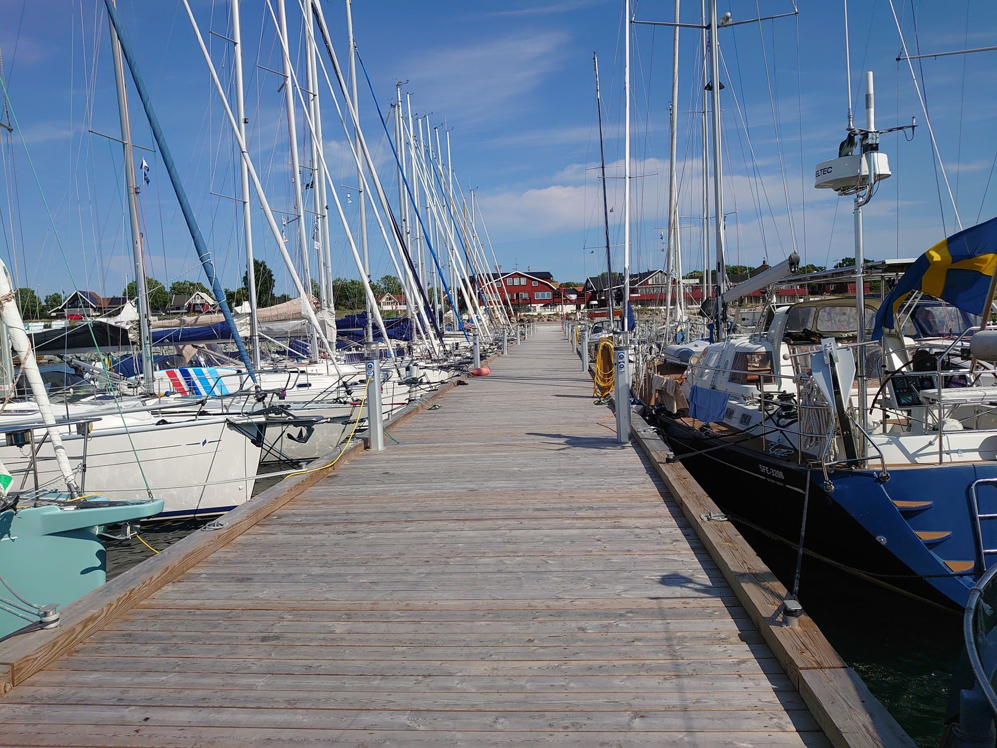 Arkitektritat modernt funkishus i Byxelkrok – bild 20 av 24