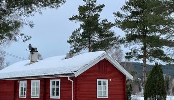 Newly renovated. 5 km to Järvsö ski resort.