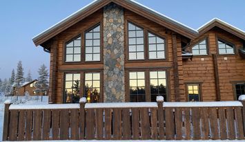 Lyxigt hus byggt -22 med bastu!