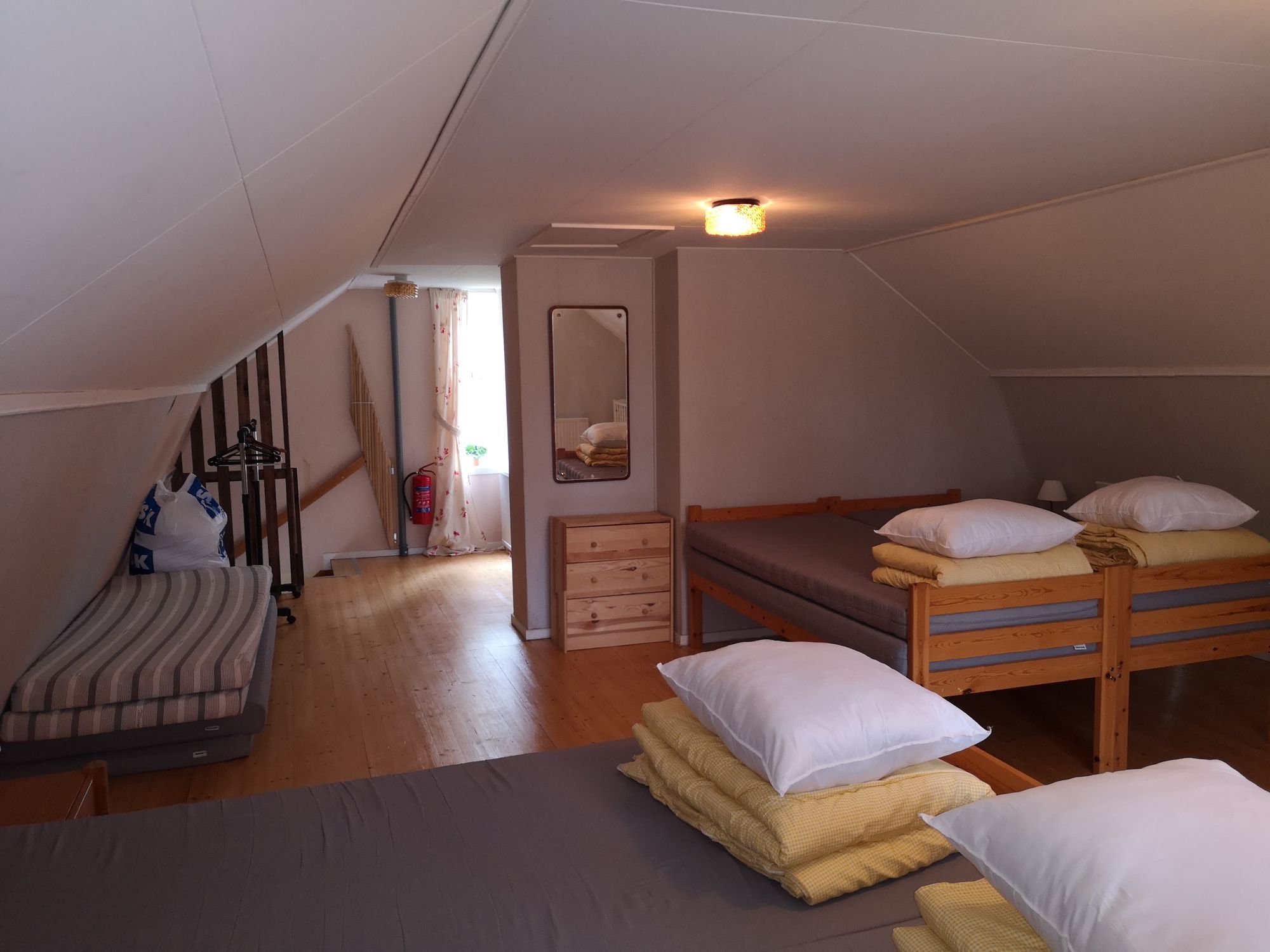 Klubbstuga vid Sjön Skruven i Mariannelund – bild 16 av 24