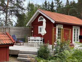 Modern guest house in rural area near Norrtälje