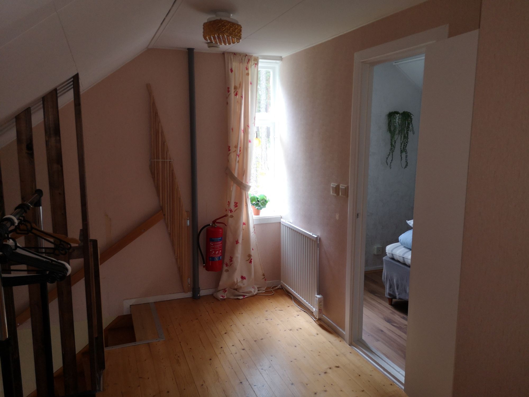 Klubbstuga vid Sjön Skruven i Mariannelund – bild 15 av 24