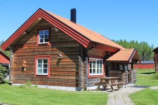 Wohnen in neugebauter Blockhütte in Tiveden