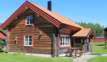 Bo Timmerhus i Tiveden, Västergötland