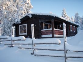 Cosy cottage with 6 beds, sauna, fireplace