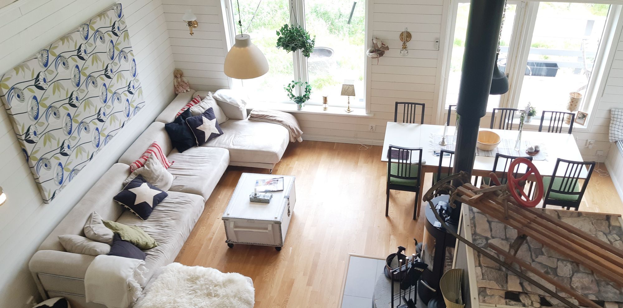 Stor mysig familjestuga, vildmark Kittelfjäll – bild 5 av 24