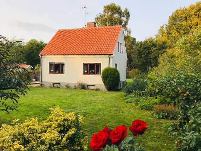Stuga i Baskemölla Simrishamn Österlen med 6 + 2 bäddar #33869