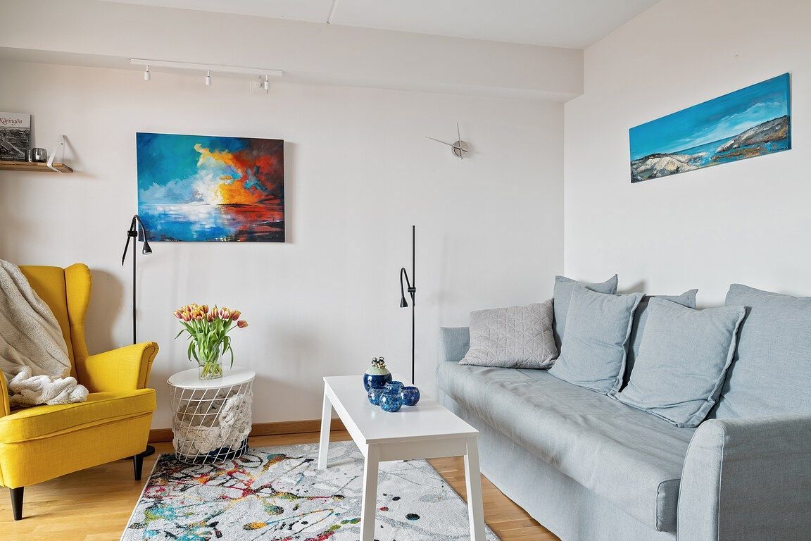 Havsutsikt och dopp i solnedgången på Käringön – bild 15 av 24