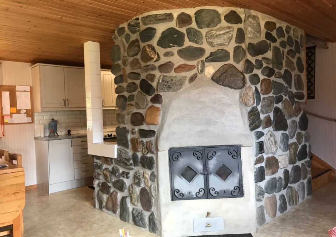 Stuga i nära fjällmiljö/ strandnära – bild 4 av 7
