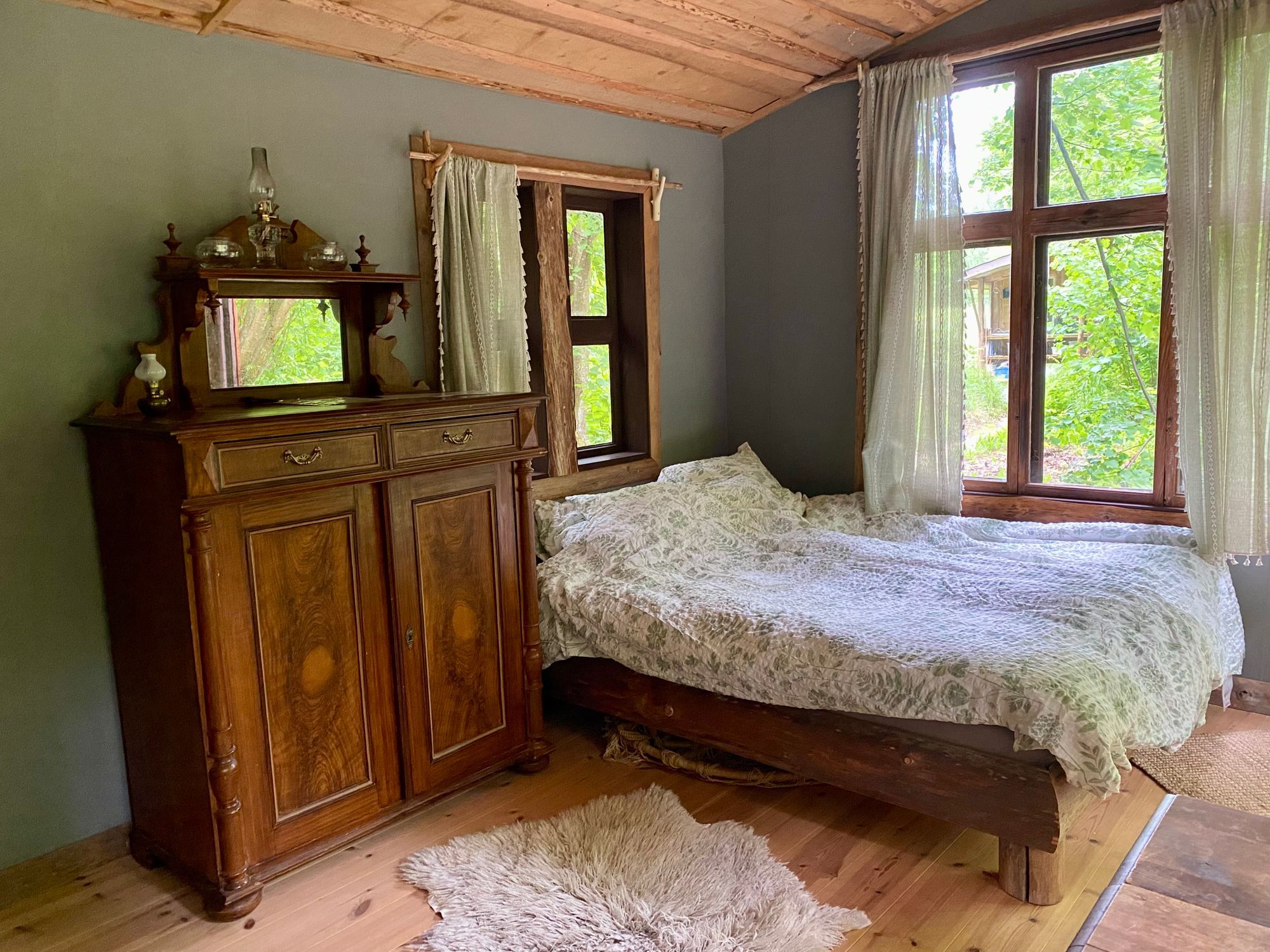 Rå naturhotell, Hassel – bild 8 av 24