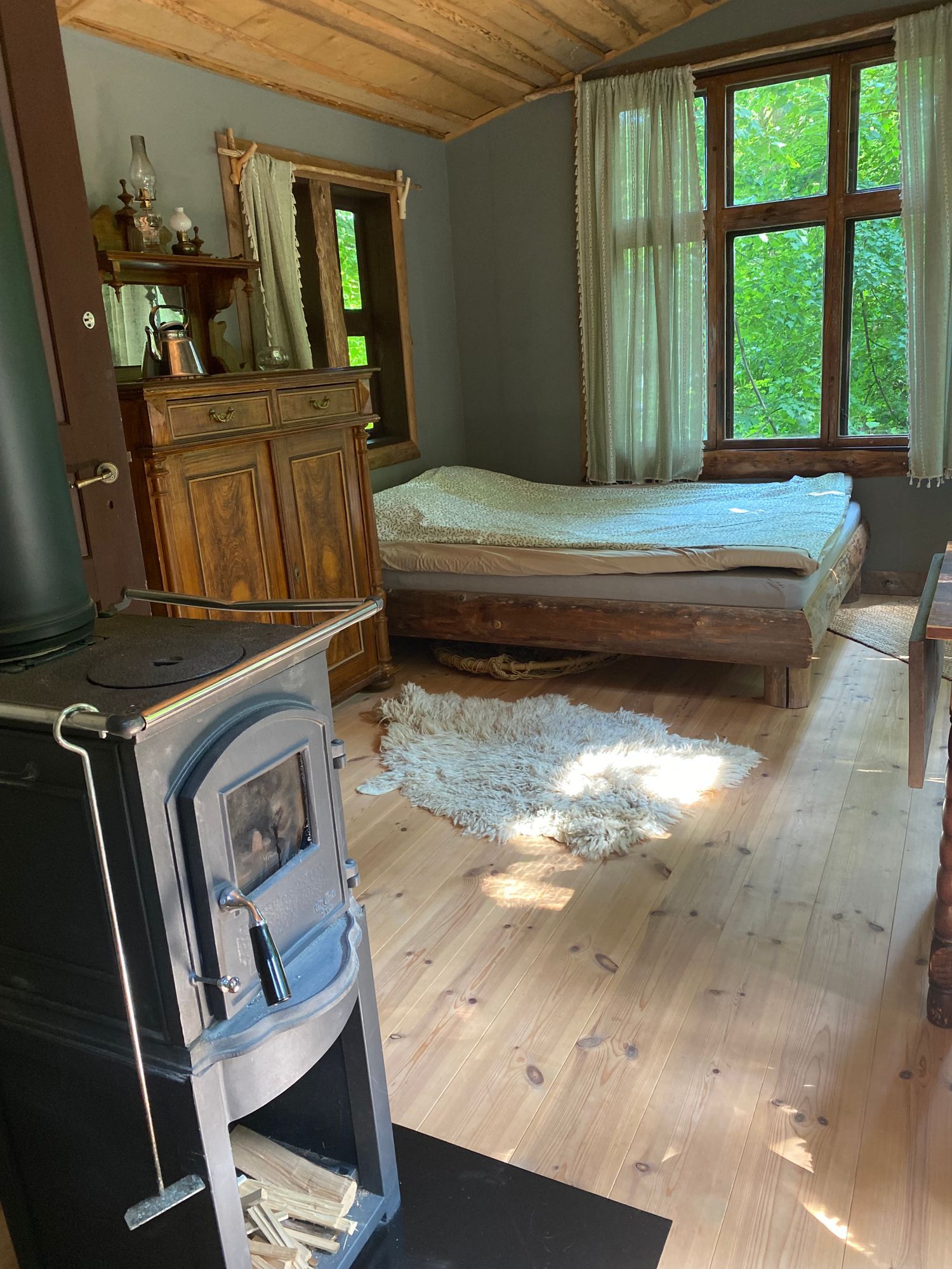 Rå naturhotell, Hassel – bild 6 av 24