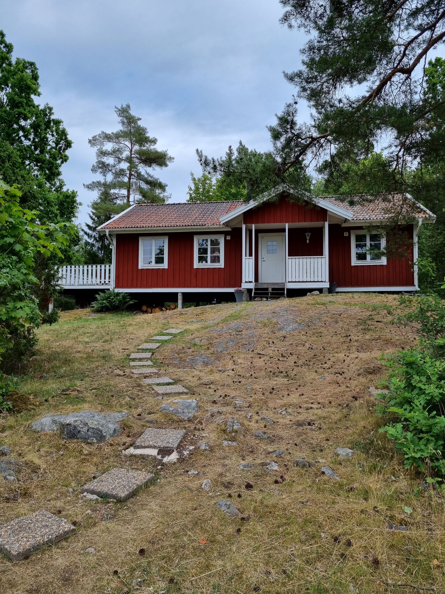 Hus med havsutsikt och egen brygga – bild 12 av 13