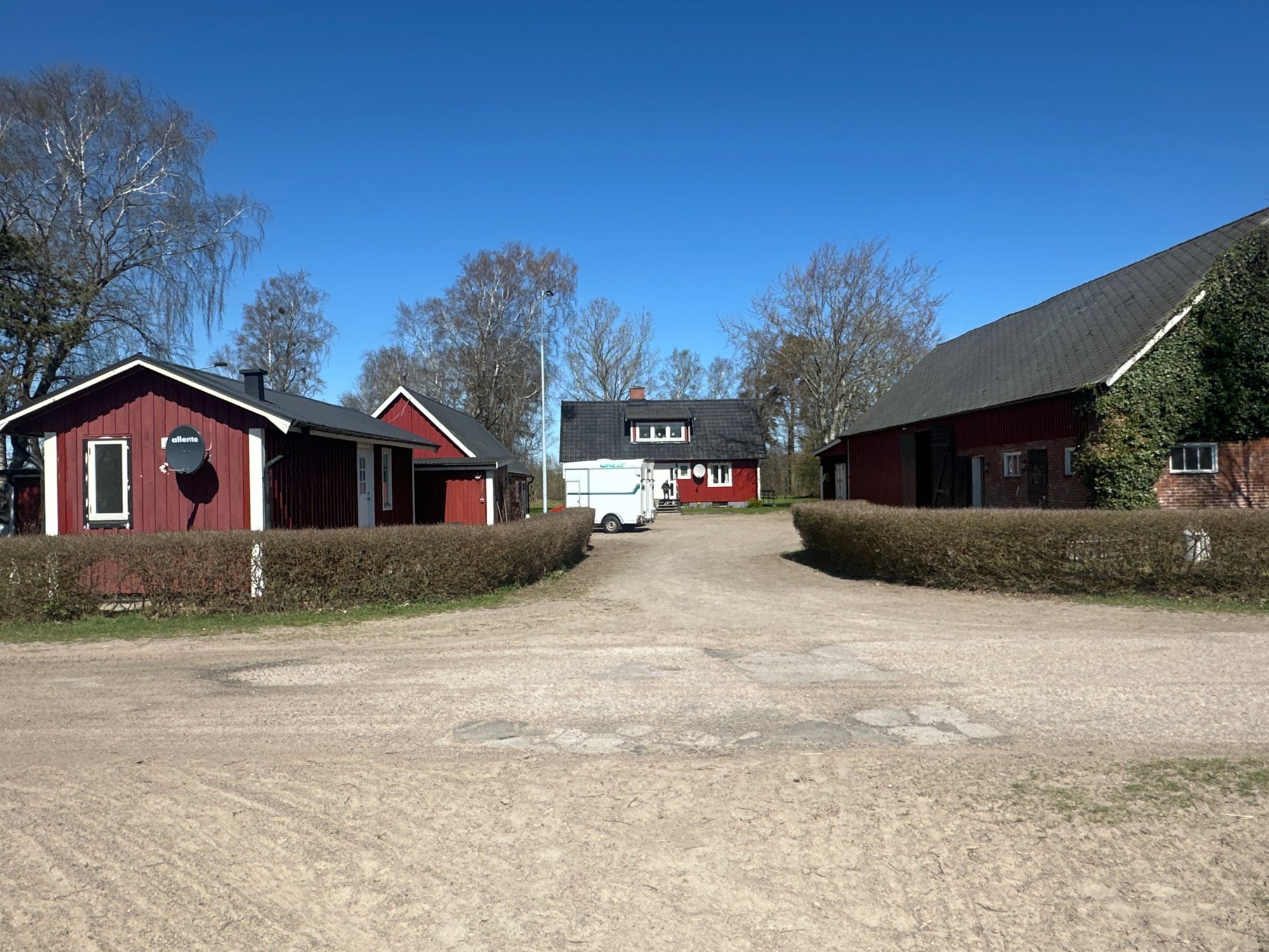 Stuga på hästgård
