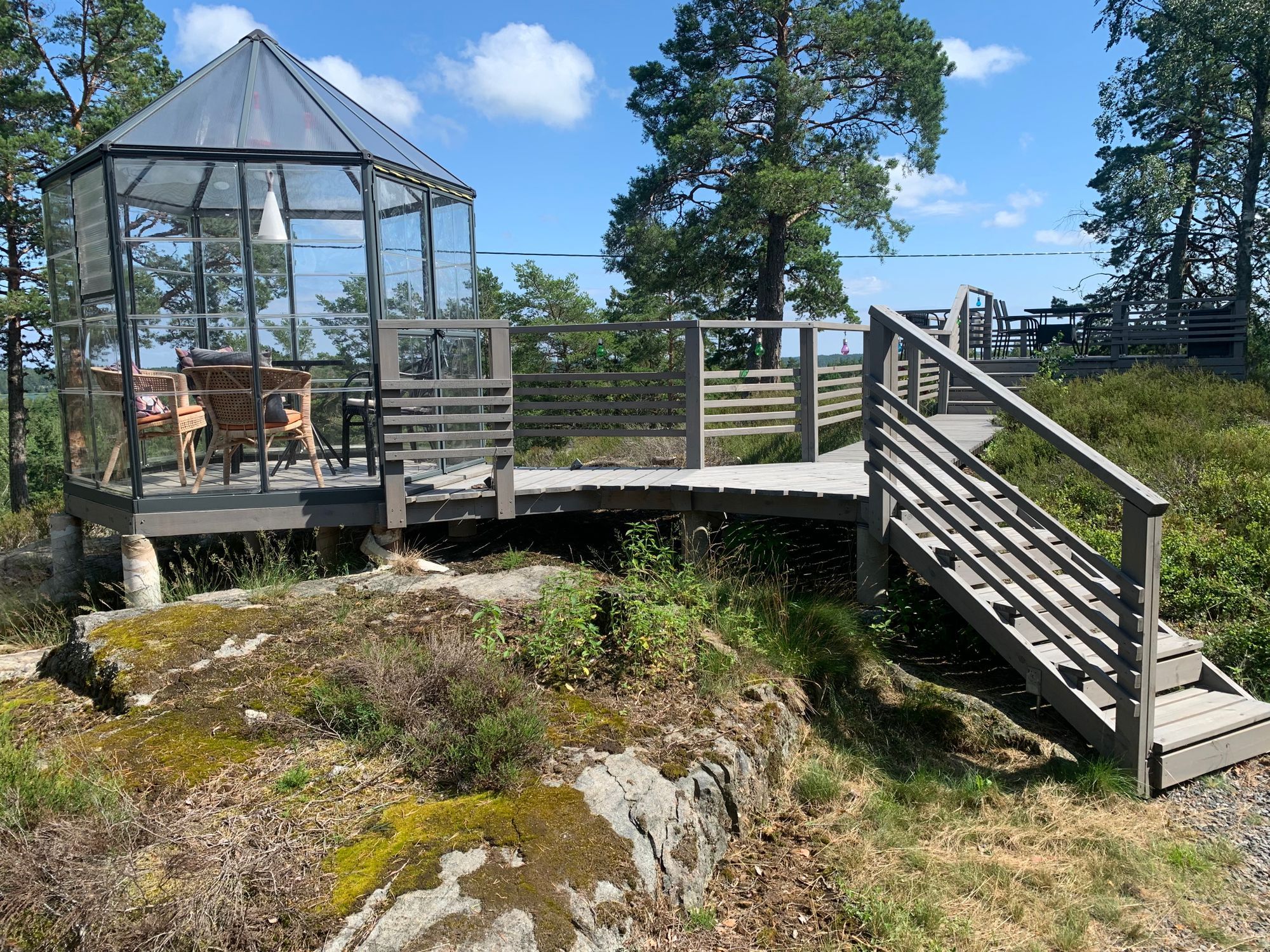 Vacker stuga med havsutsikt i Tjust skärgård – bild 4 av 20