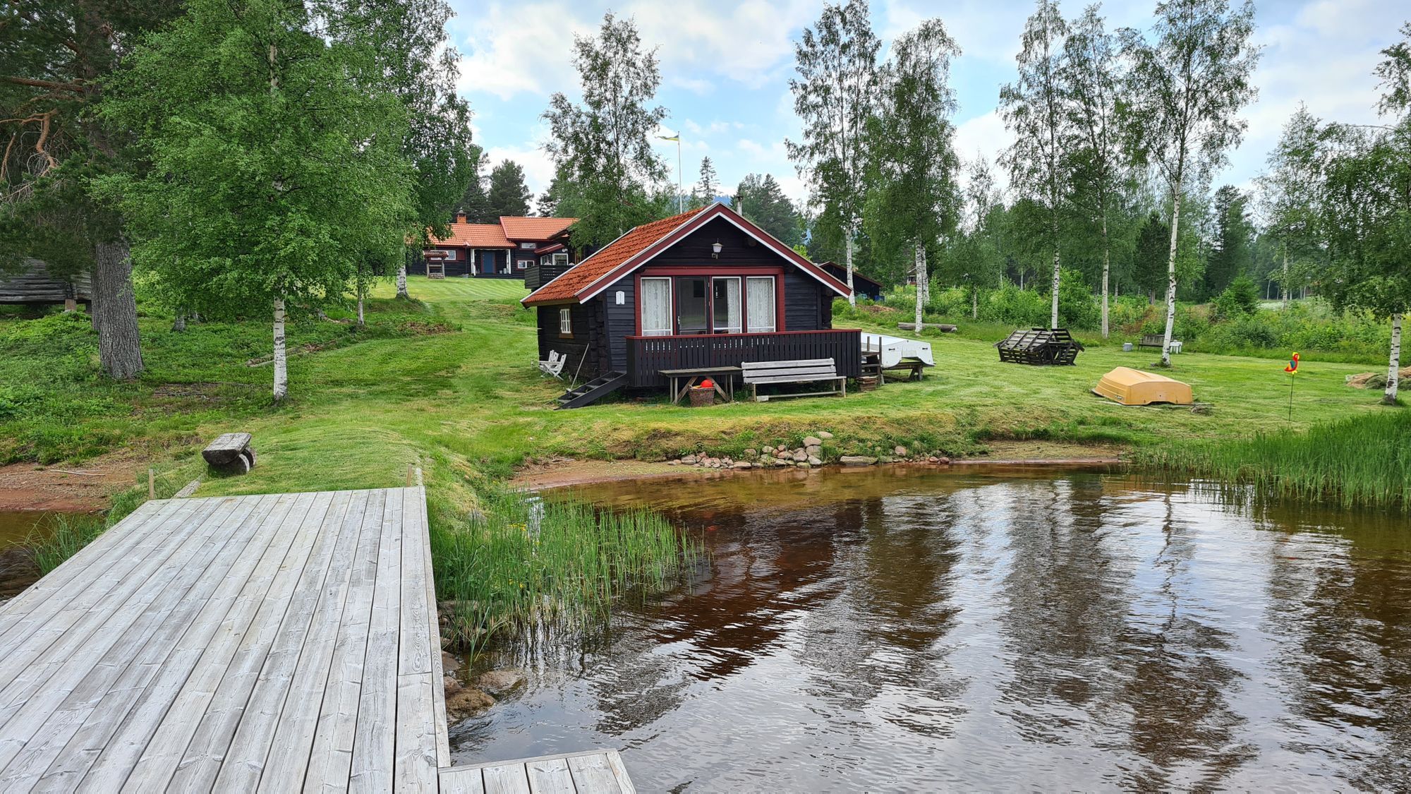 Charmig stuga vid vattnet i Gesunda – bild 11 av 24