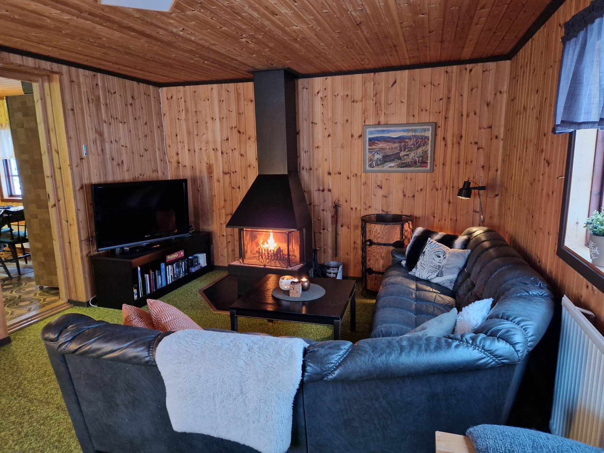 Mysig stuga i Storhogna – bild 5 av 12