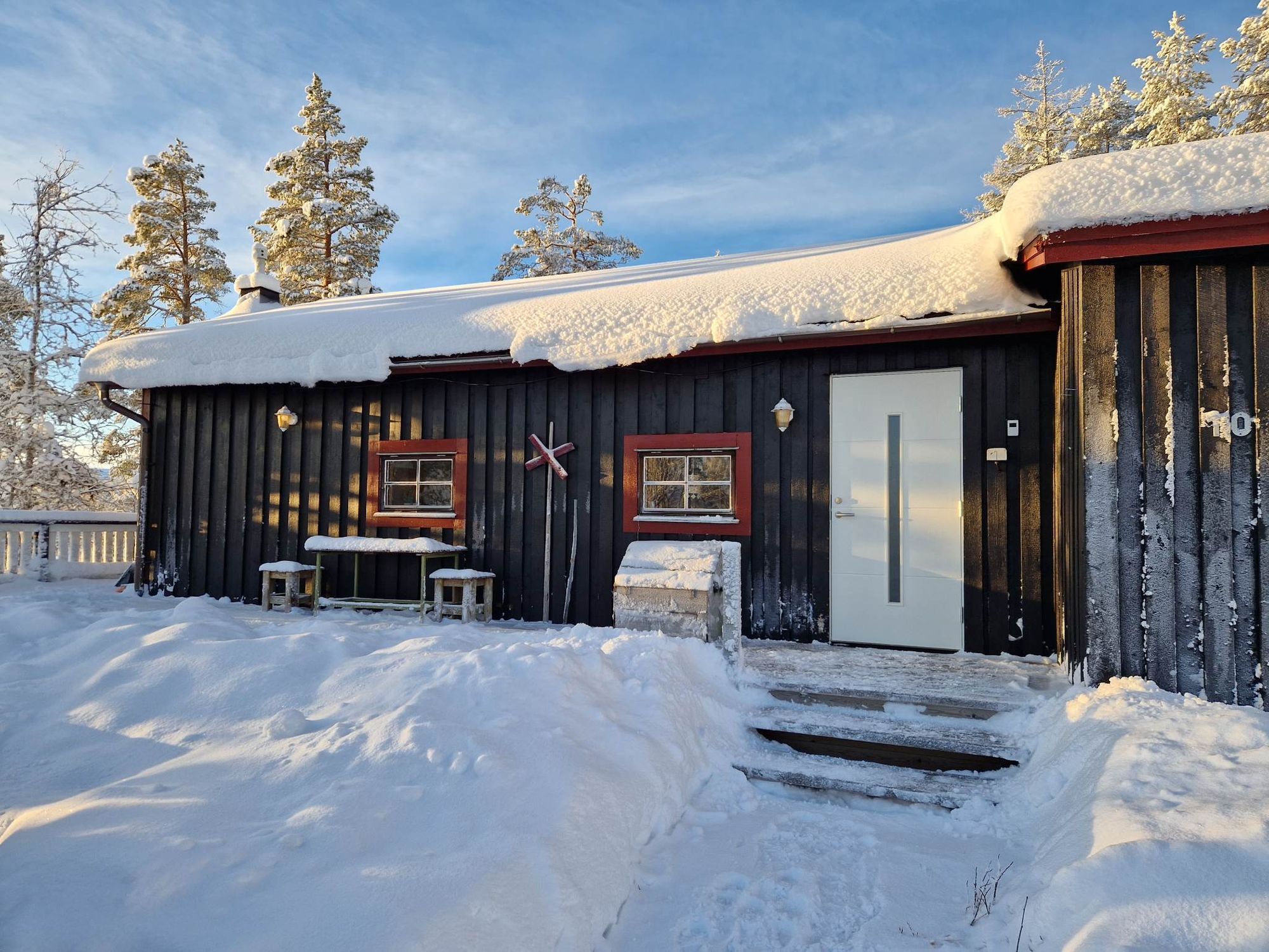 Mysig stuga i Storhogna – bild 11 av 12