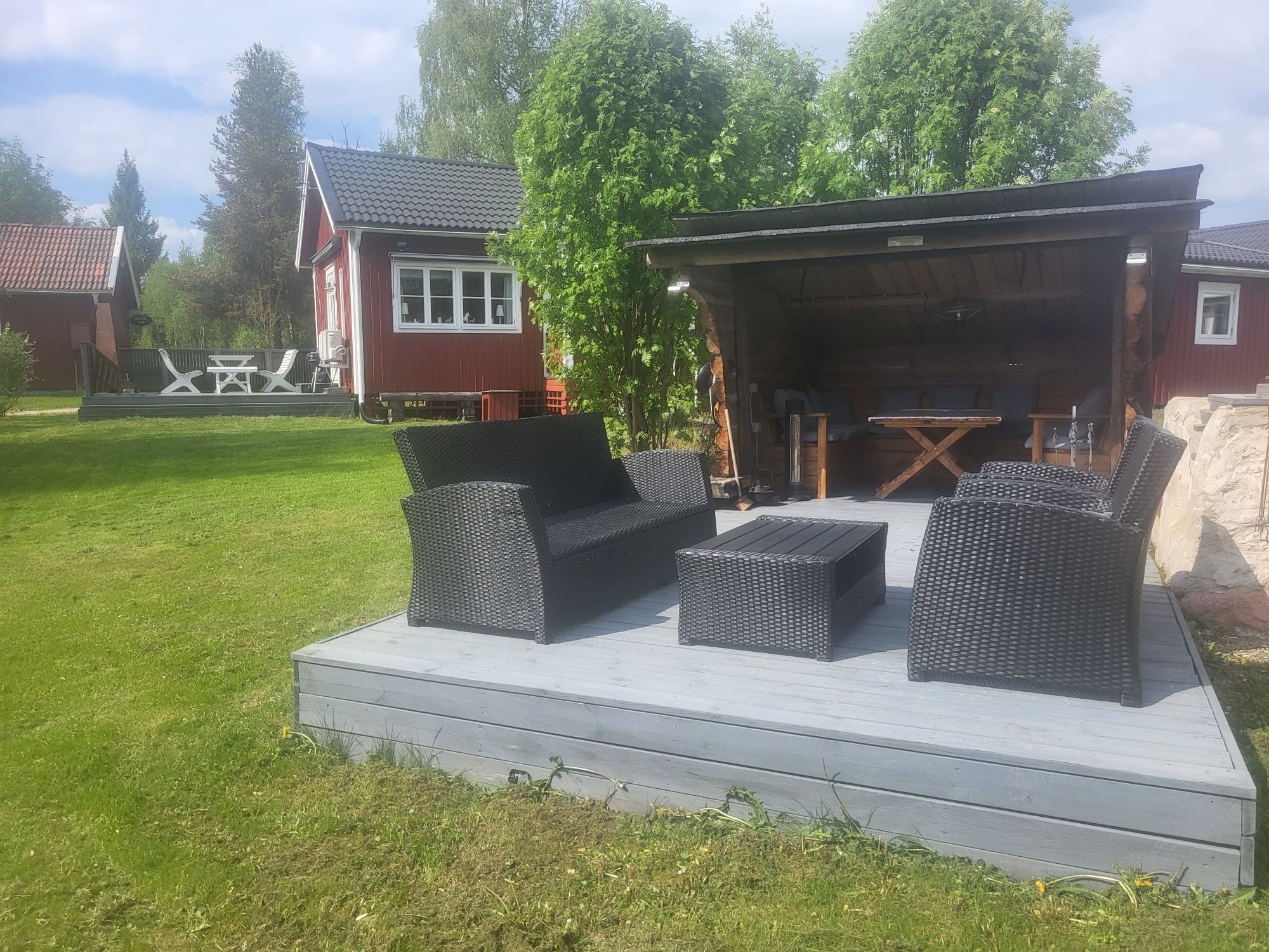 Mysig stuga med sjöutsikt över Orsasjön – bild 2 av 20