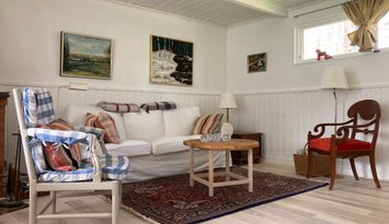 Mysig sommarstuga i Yngsjö 900 m till hav/strand