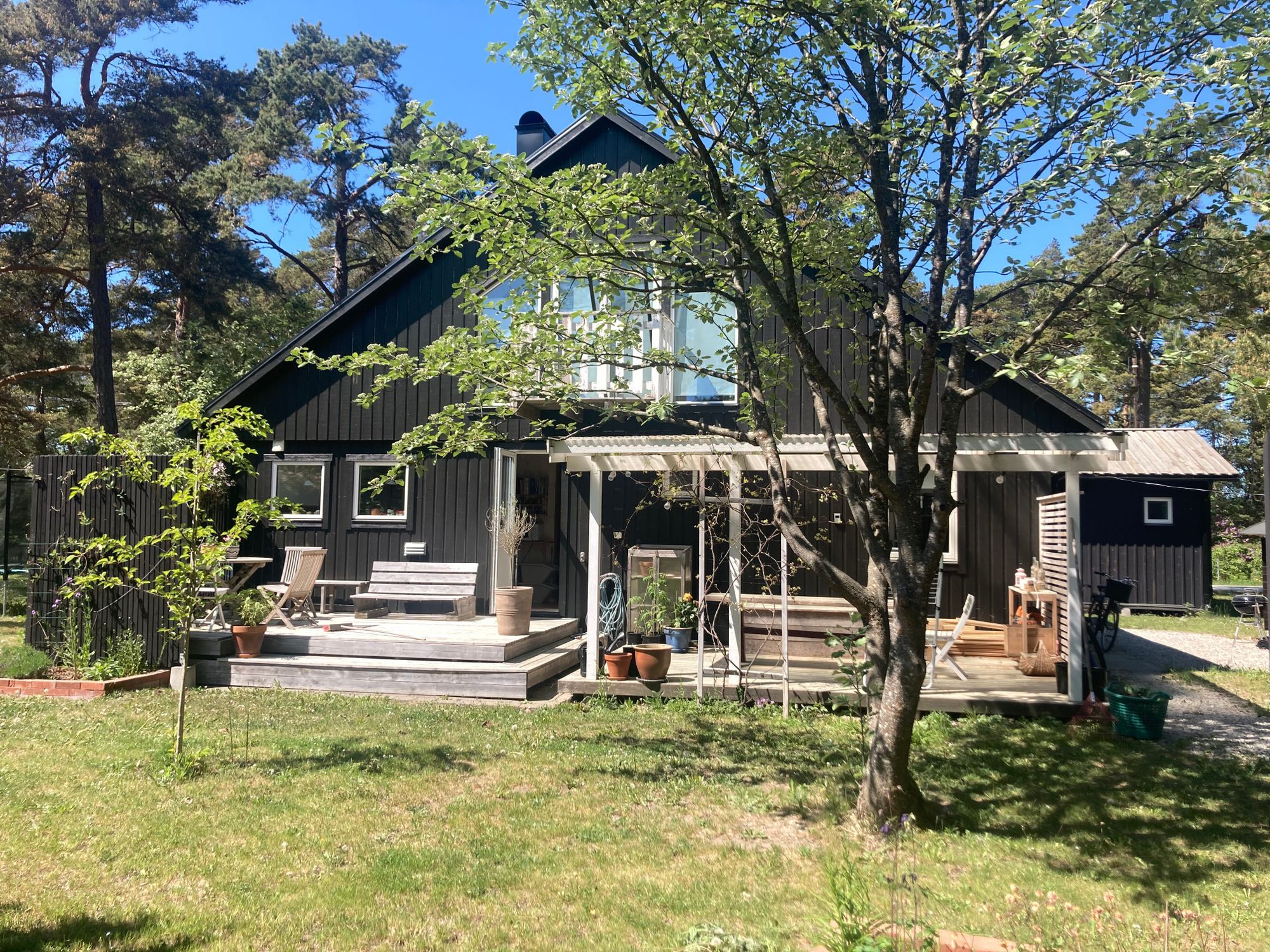 Mysigt hus på Själsö, nära till havet