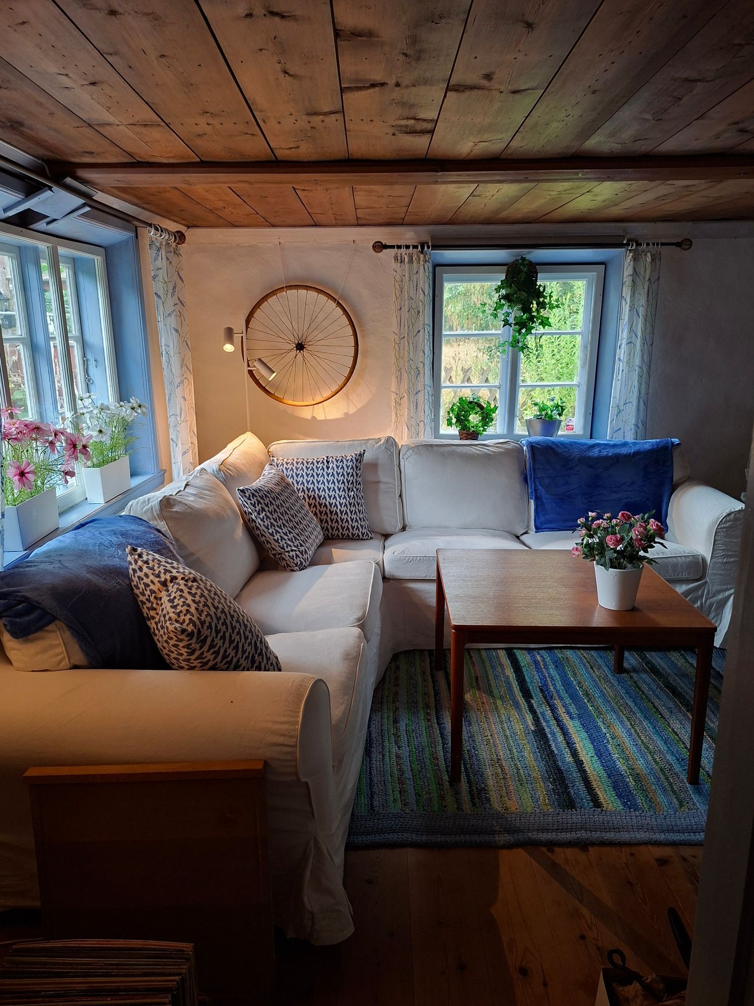 Mysigt litet hus på landet. – bild 6 av 24