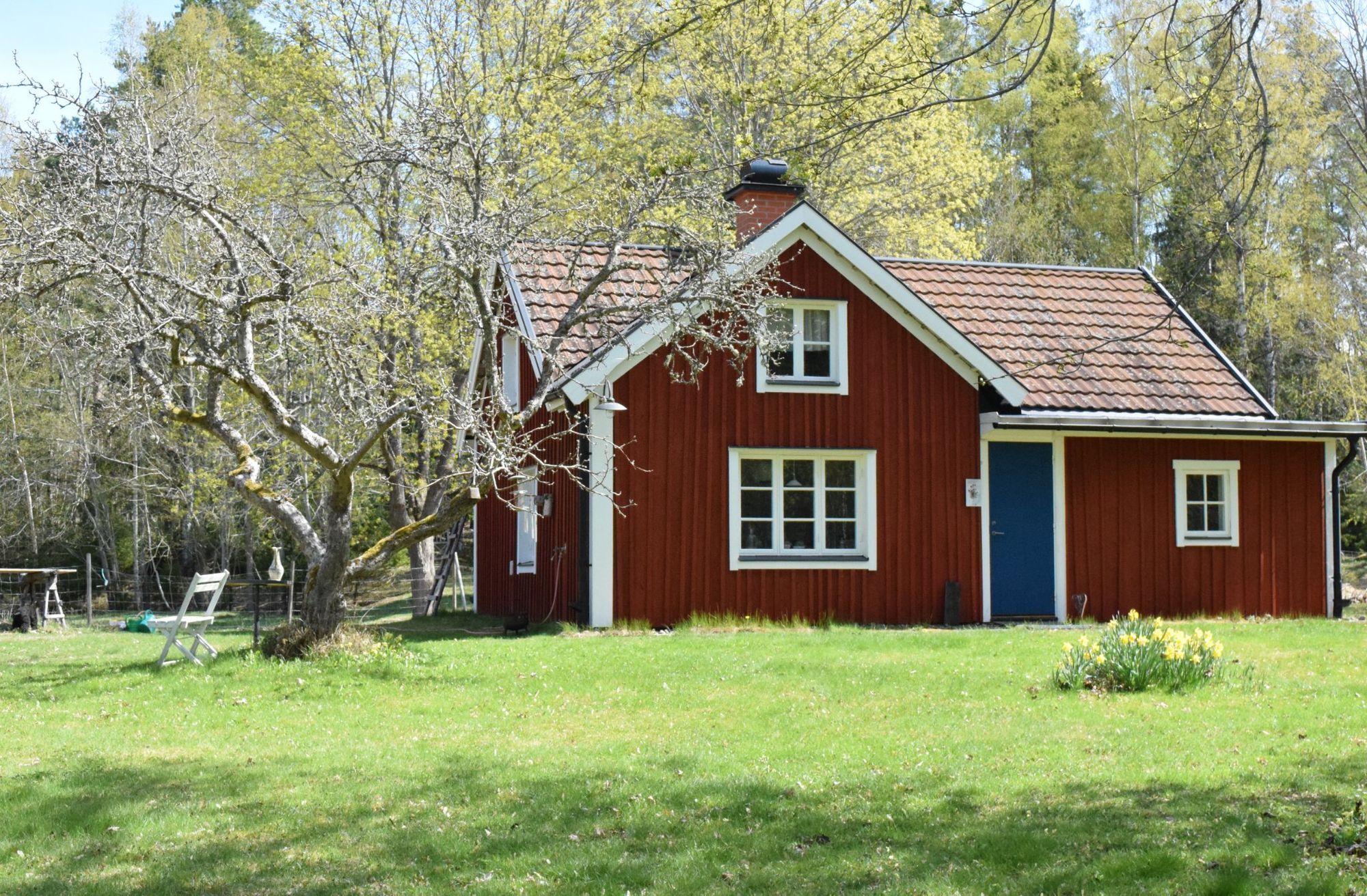 Stuga vid Vänern där tandem, kajak, kanot ingår. – bild 8 av 24