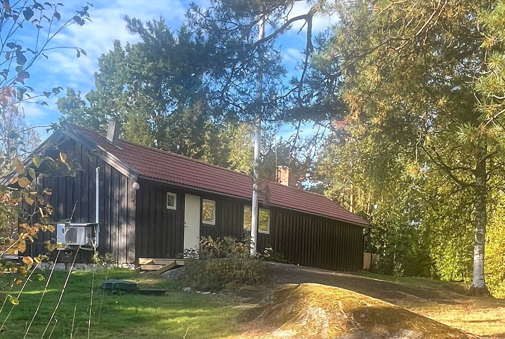 Sjönära stuga 1tim från Stockholm - Möjlig långtid