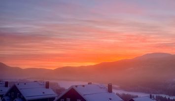 Toppmodern Ski in /Ski out lägenhet i Tegefjäll