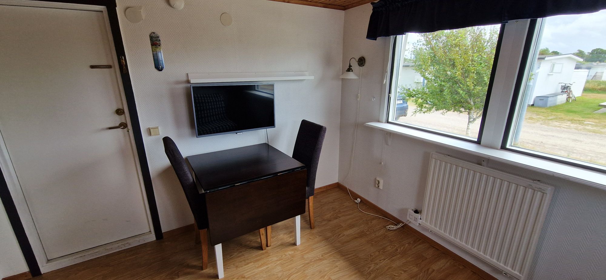 Strandnära badstuga på Skrea strand i Falkenberg – bild 14 av 24