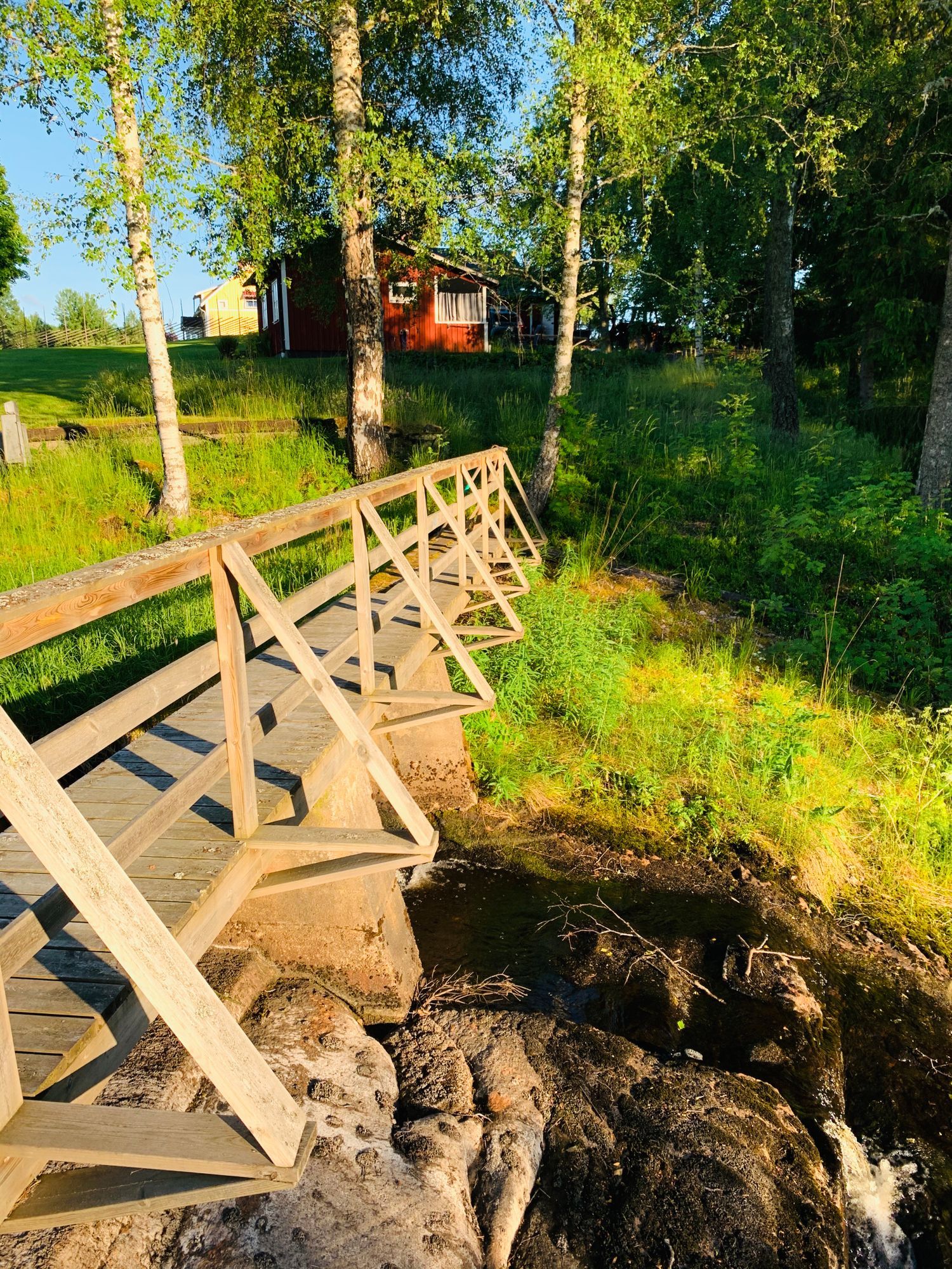 Liten charmig stuga i gunnarskog – bild 5 av 13