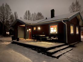 Mysig Fjällstuga mitt i Duved