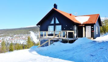 Modernt hus för 2 familjer, ski in/out v3 och v11