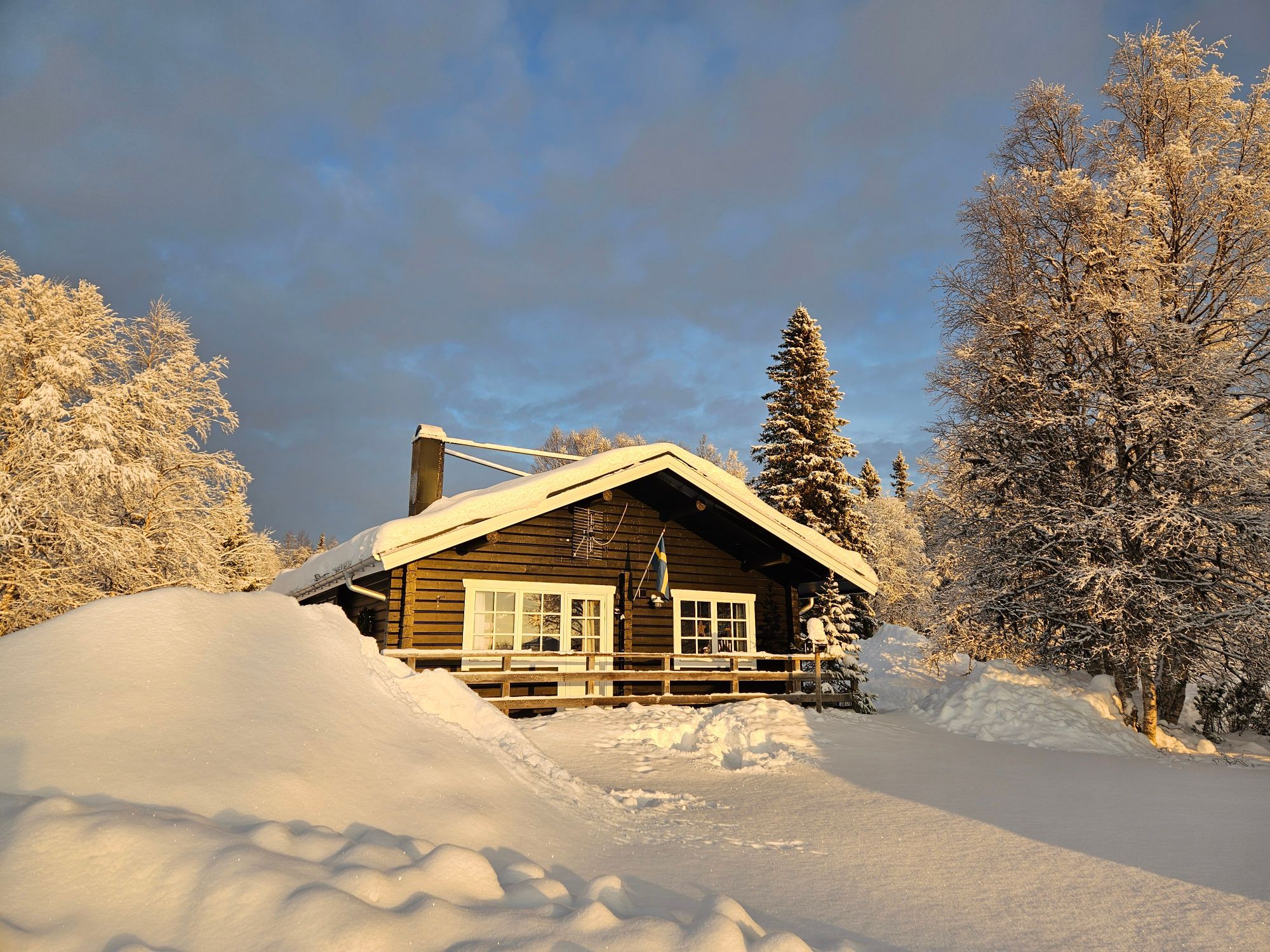 Mysig stuga i Åkersjön