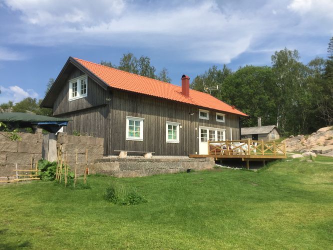 Hyra stuga i Bohuslän, Västkusten, Askum, Kungshamn, Smögen. Boende med