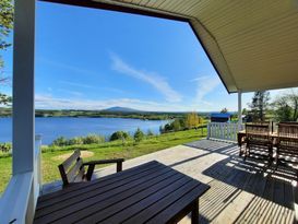 Mysig fjällnära stuga