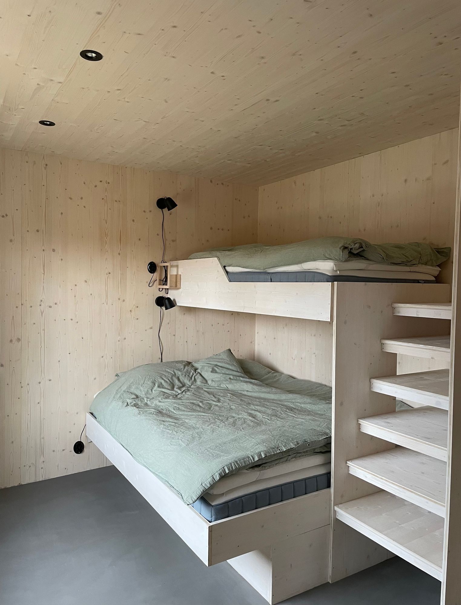 Bruksvallarna - Nybyggt arkitektritat hus – bild 18 av 24