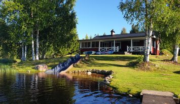 Sommarhus vid sjö i Värmland