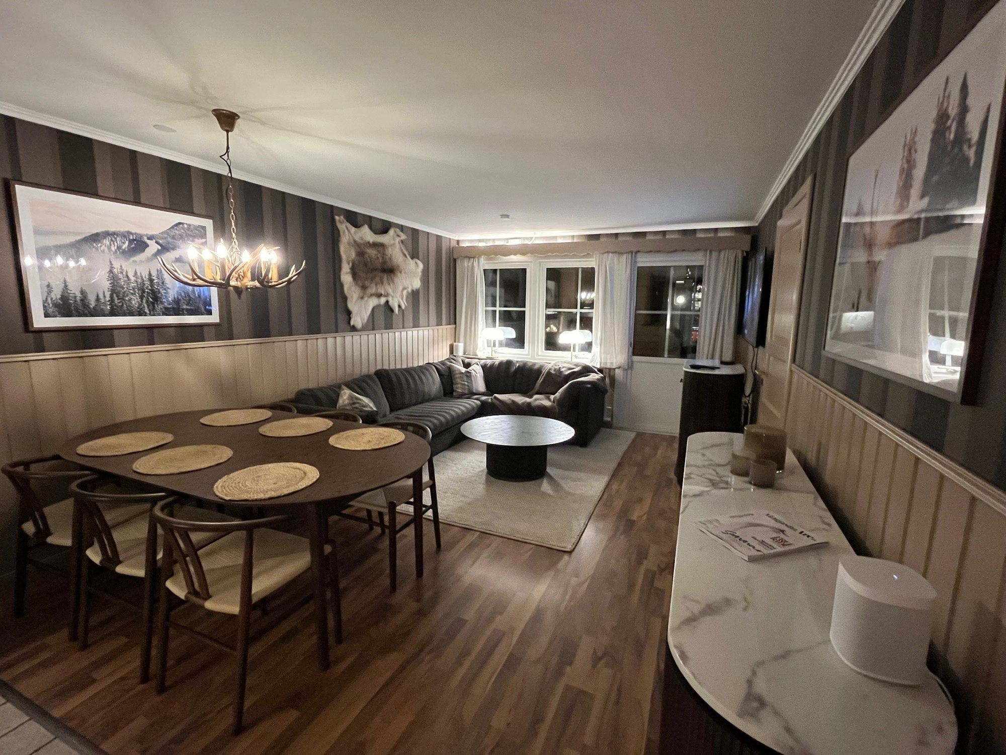 Lägenhet vid Åre torg med bastu och parkering