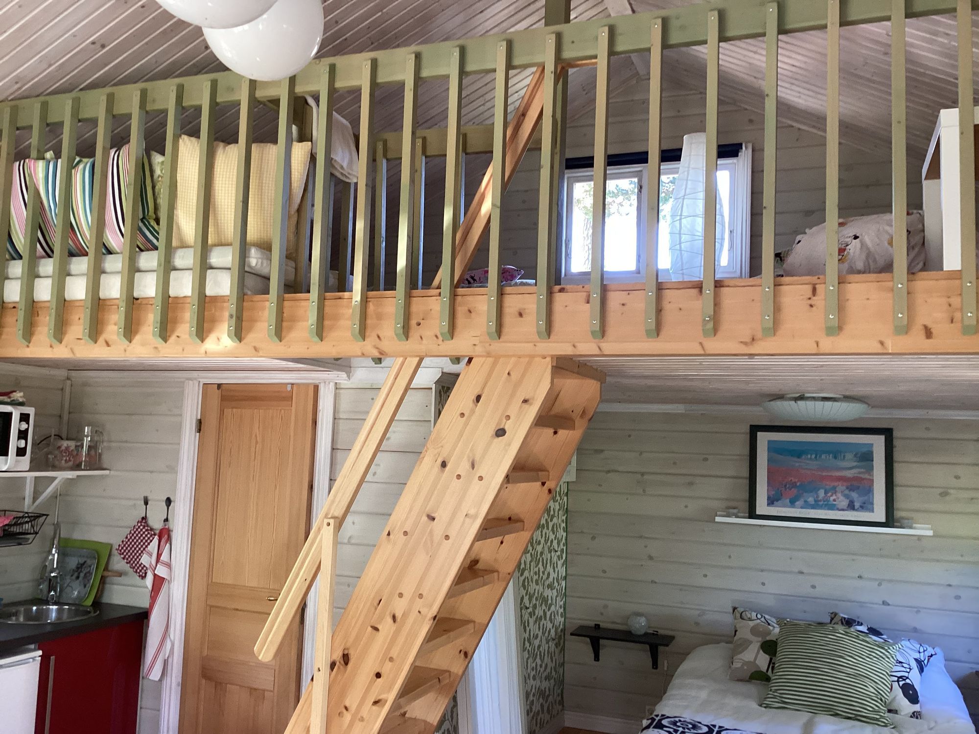 Loftstuga – bild 7 av 9