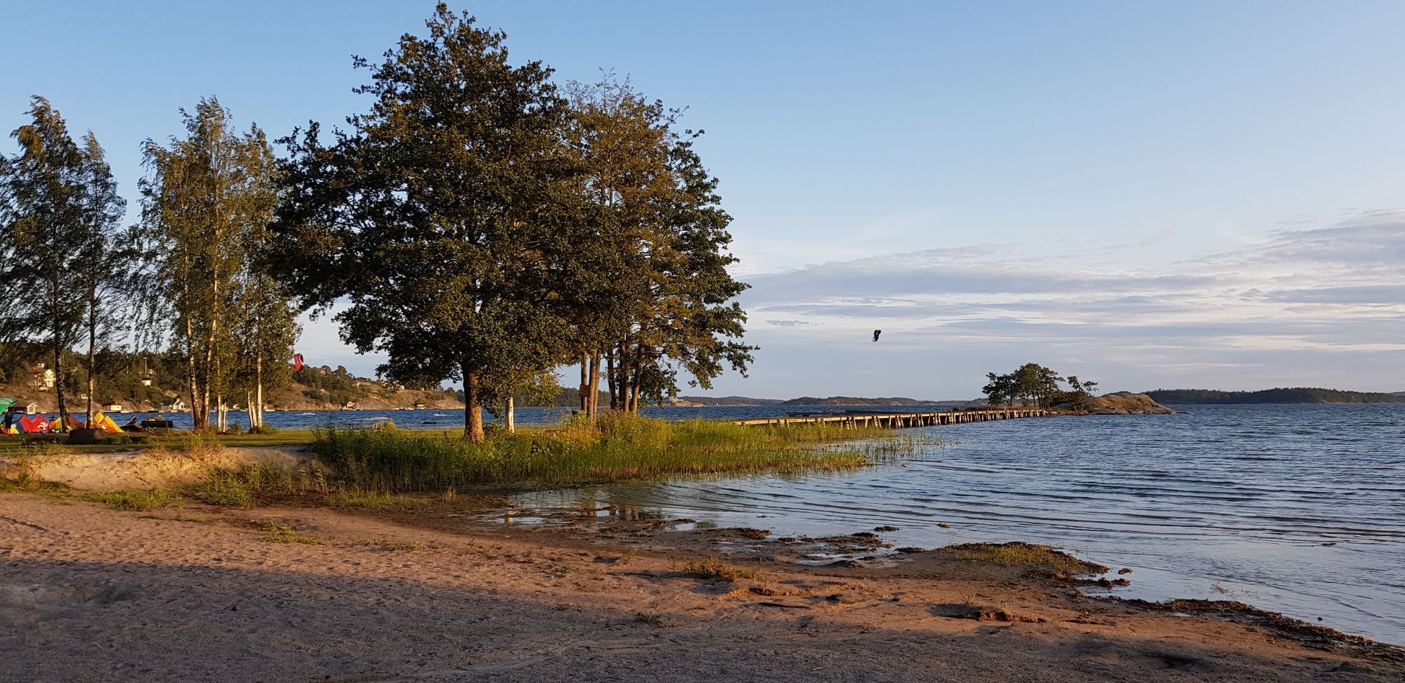 Charmig Sjöstuga på Dalarö, vid havet, egen strand – bild 16 av 18