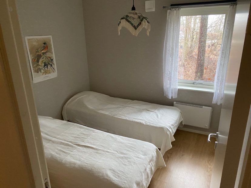 Stuga i Fröjel, Sandhamn – bild 6 av 7
