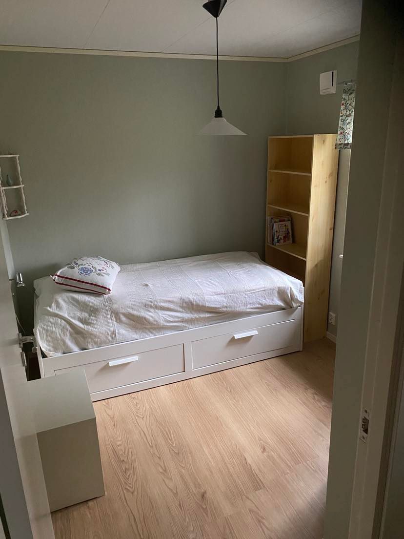 Stuga i Fröjel, Sandhamn – bild 4 av 7