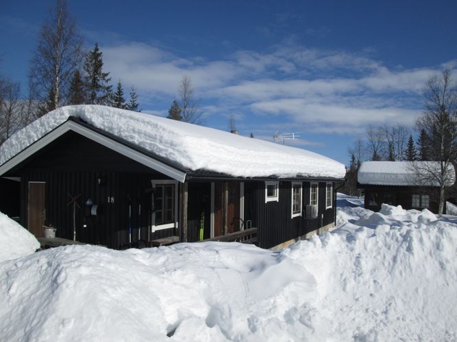 Stuga i Fjätervålen med 6 + 3 bäddar #30350